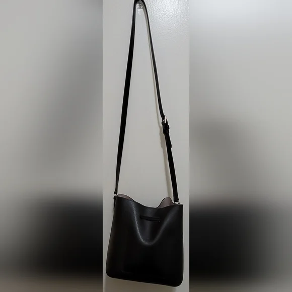 Kate Spade Leather Sadie Bucket Bag Crossbody Black - Picture 2 of 7